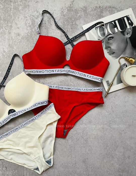 Comfortable Seamless Push-Up Lingerie Set – Lifting Bra & Panty Duo